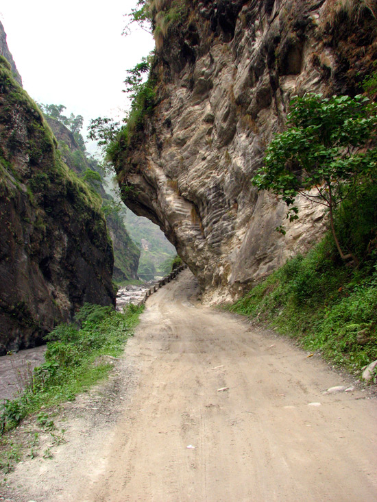 Дорога в Татопани